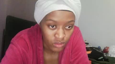 cookiecandyx online show from 11-06-25, 10:43