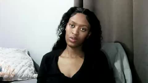 cookiecandyx online show from 11-17-25, 01:44