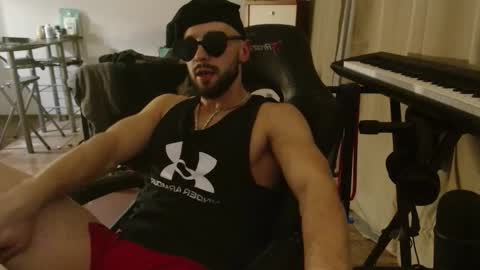 Snapshot of cookiewaves chatting on 11-19-25, 05:57 Stachu Jones online show from 11-19-25, 05:57