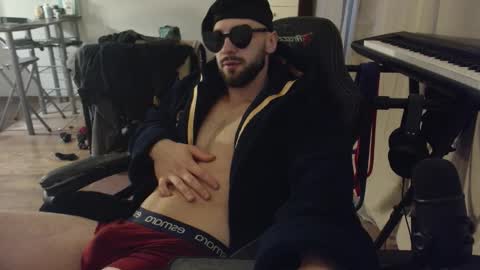 Snapshot of cookiewaves chatting on 11-20-25, 06:02 Stachu Jones online show from 11-20-25, 06:02