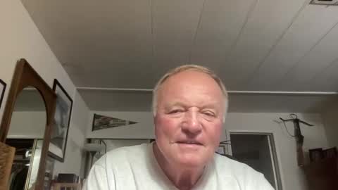 cookoosnest online show from 09-30-25, 03:44