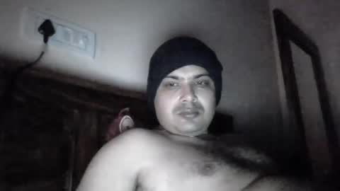 Snapshot of cool_breeze09 chatting on 01-08-25, 06:20 Cool Breeze09 online show from 01-08-25, 06:20