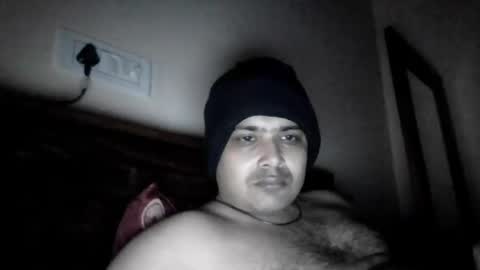 Snapshot of cool_breeze09 chatting on 01-12-25, 05:01 Cool Breeze09 online show from 01-12-25, 05:01