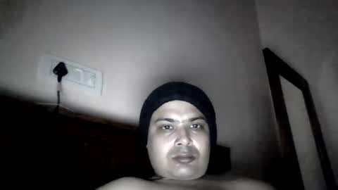 Snapshot of cool_breeze09 chatting on 02-01-25, 02:05 Cool Breeze09 online show from 02-01-25, 02:05