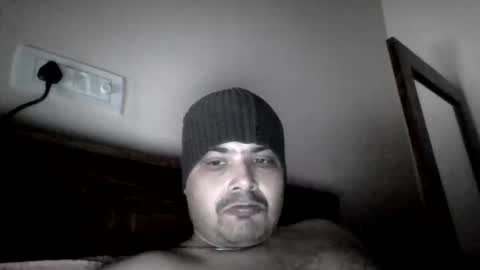 Snapshot of cool_breeze09 chatting on 02-23-25, 01:13 Cool Breeze09 online show from 02-23-25, 01:13