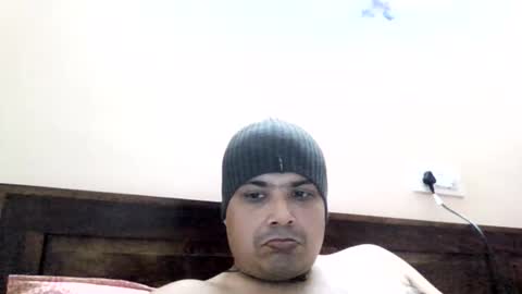 Snapshot of cool_breeze09 chatting on 09-18-25, 07:10 Cool Breeze09 online show from 09-18-25, 07:10