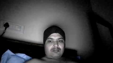 Snapshot of cool_breeze09 chatting on 10-26-25, 04:35 Cool Breeze09 online show from 10-26-25, 04:35