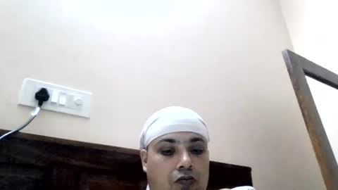 Cool Breeze09 online show from 04-20-26, 06:31