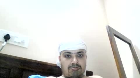 Snapshot of cool_breeze09 chatting on 05-05-26, 08:44 Cool Breeze09 online show from 05-05-26, 08:44