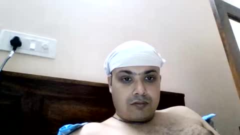 Snapshot of cool_breeze09 chatting on 05-26-26, 10:33 Cool Breeze09 online show from 05-26-26, 10:33