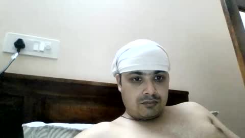 Snapshot of cool_breeze09 chatting on 06-08-26, 10:48 Cool Breeze09 online show from 06-08-26, 10:48