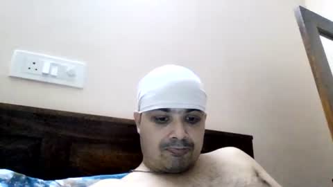 Cool Breeze09 online show from 07-24-26, 07:50