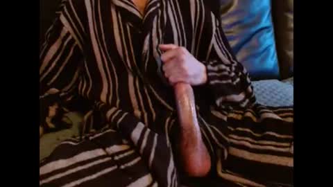 Snapshot of coolbreeze420842217 chatting on 11-23-25, 03:01 coolbreeze420 online show from 11-23-25, 03:01