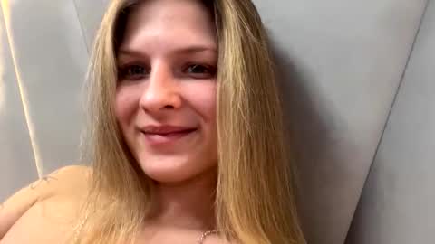 lika Nikita online show from 04-19-26, 11:53