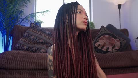 Snapshot of cooper_reds chatting on 01-28-25, 05:14 ROSELL 3 online show from 01-28-25, 05:14