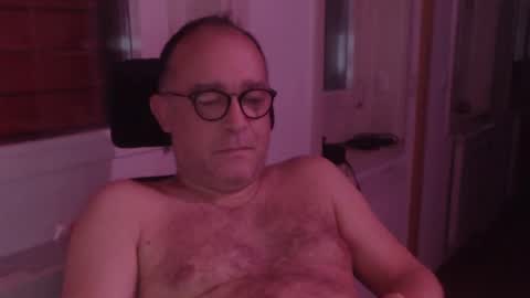 Snapshot of coquin369 chatting on 12-04-24, 06:33 Coquin369 online show from 12-04-24, 06:33