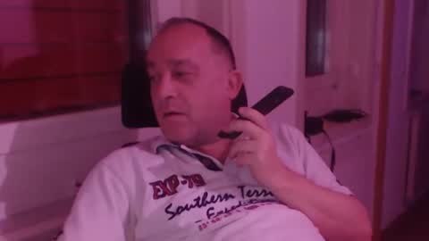 Snapshot of coquin369 chatting on 01-04-25, 05:16 Coquin369 online show from 01-04-25, 05:16
