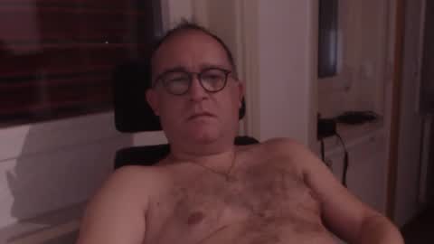 Snapshot of coquin369 chatting on 02-01-25, 06:32 Coquin369 online show from 02-01-25, 06:32