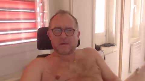 Snapshot of coquin369 chatting on 02-19-25, 08:55 Coquin369 online show from 02-19-25, 08:55