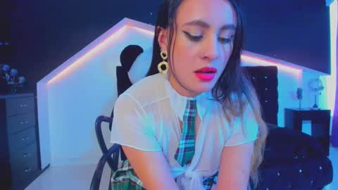 Coral  online show from 03-10-25, 03:20