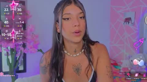 coral_larsson online show from 02-02-26, 06:17