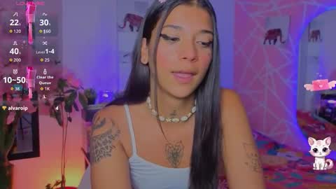 Snapshot of coralrigan chatting on 11-19-25, 04:45 Coral online show from 11-19-25, 04:45