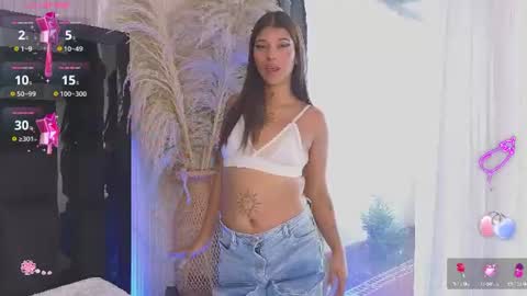 Coral online show from 06-17-26, 02:51