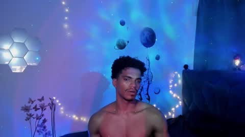 Snapshot of coreyglover chatting on 02-26-25, 02:26 CoreyGlover online show from 02-26-25, 02:26