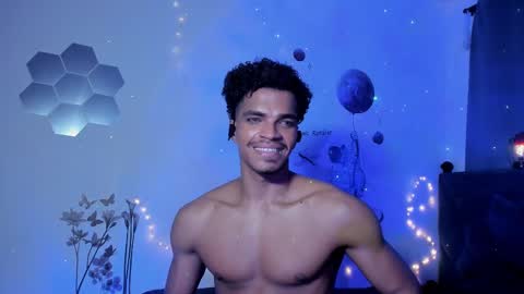 Snapshot of coreyglover chatting on 02-27-25, 06:07 CoreyGlover online show from 02-27-25, 06:07