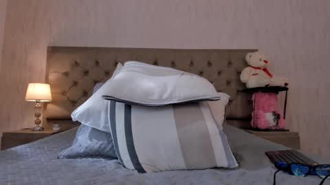 Snapshot of corinabrown_ chatting on 02-06-25, 02:58 corinabrown_ online show from 02-06-25, 02:58