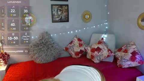 CORINNDUPONT online show from 03-10-26, 02:16