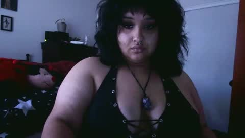 Snapshot of corpsesbride chatting on 11-23-25, 04:51 Emie online show from 11-23-25, 04:51