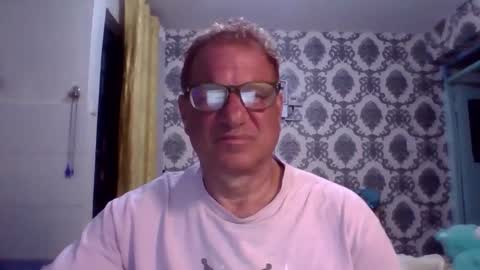 CoryAssMan online show from 11-21-25, 04:05