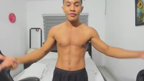 Ethan  online show from 04-11-26, 02:49