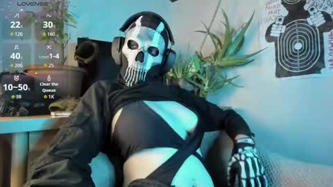 Snapshot of cos_operator chatting on 10-11-25, 06:50 cos_operator online show from 10-11-25, 06:50