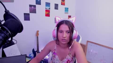 Snapshot of cositarika__ chatting on 02-03-26, 03:17 Lunita online show from 02-03-26, 03:17