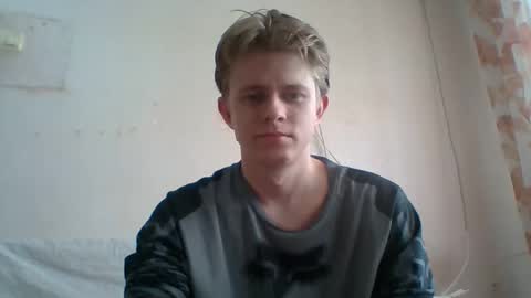 Snapshot of cosm2312 chatting on 06-07-26, 12:31 Andrew online show from 06-07-26, 12:31