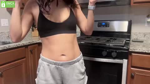 Snapshot of cosmicdreamz chatting on 09-15-25, 01:22 BrittanyRose online show from 09-15-25, 01:22