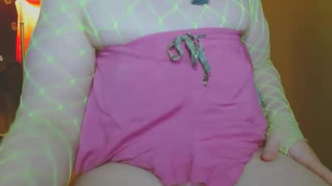 Snapshot of cosmicjones88 chatting on 02-25-25, 05:30 cosmicjones88 online show from 02-25-25, 05:30