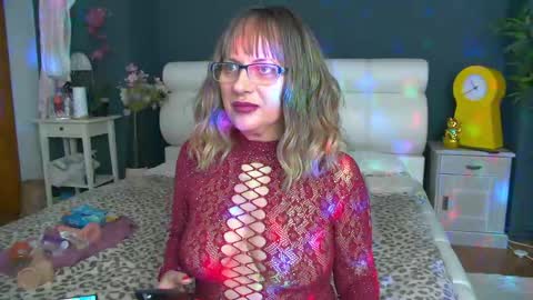 cougarmilf_ online show from 05-18-26, 04:02