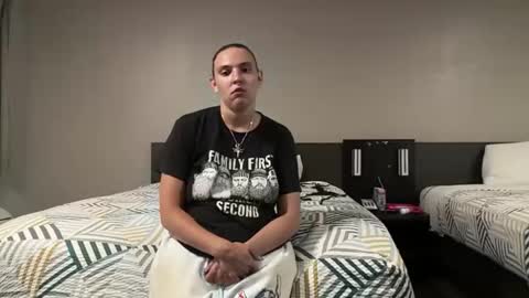 Alaskawildcouple online show from 05-18-26, 06:08