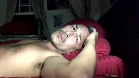 Snapshot of countryjoe2002 chatting on 11-19-25, 03:28 countryjoe2002 online show from 11-19-25, 03:28