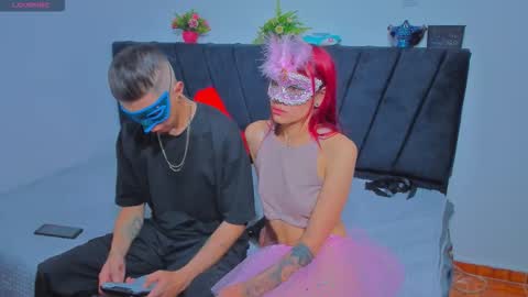 Snapshot of couple_2533 chatting on 11-01-25, 11:01 couple_2533 online show from 11-01-25, 11:01