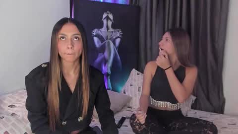 couple_funnyy online show from 02-18-26, 12:06