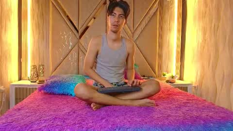 Ricardo  Isabella online show from 12-04-25, 01:26