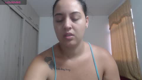  ALEJANDRO Y EMILY  online show from 09-09-25, 11:32