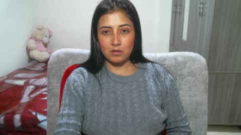 couplecaliente10 online show from 12-18-25, 03:23