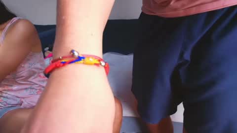 Snapshot of couplelove543 chatting on 09-27-25, 01:05 Couplelove online show from 09-27-25, 01:05