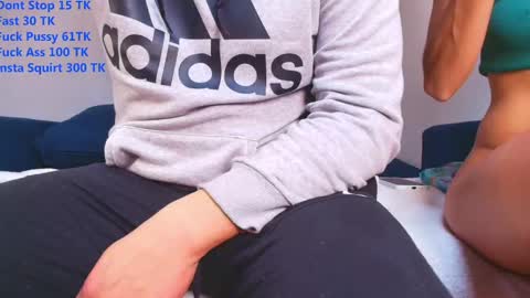 Snapshot of couplelove543 chatting on 10-02-25, 01:51 Couplelove online show from 10-02-25, 01:51