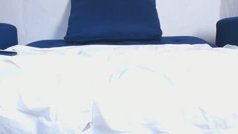 Snapshot of couplelove543 chatting on 11-09-25, 03:54 Couplelove online show from 11-09-25, 03:54